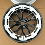 Custom 5 Holes 3-Pieces T6-6061 Aluminum Alloy Forged Wheel for Passenger Cars - Image 4